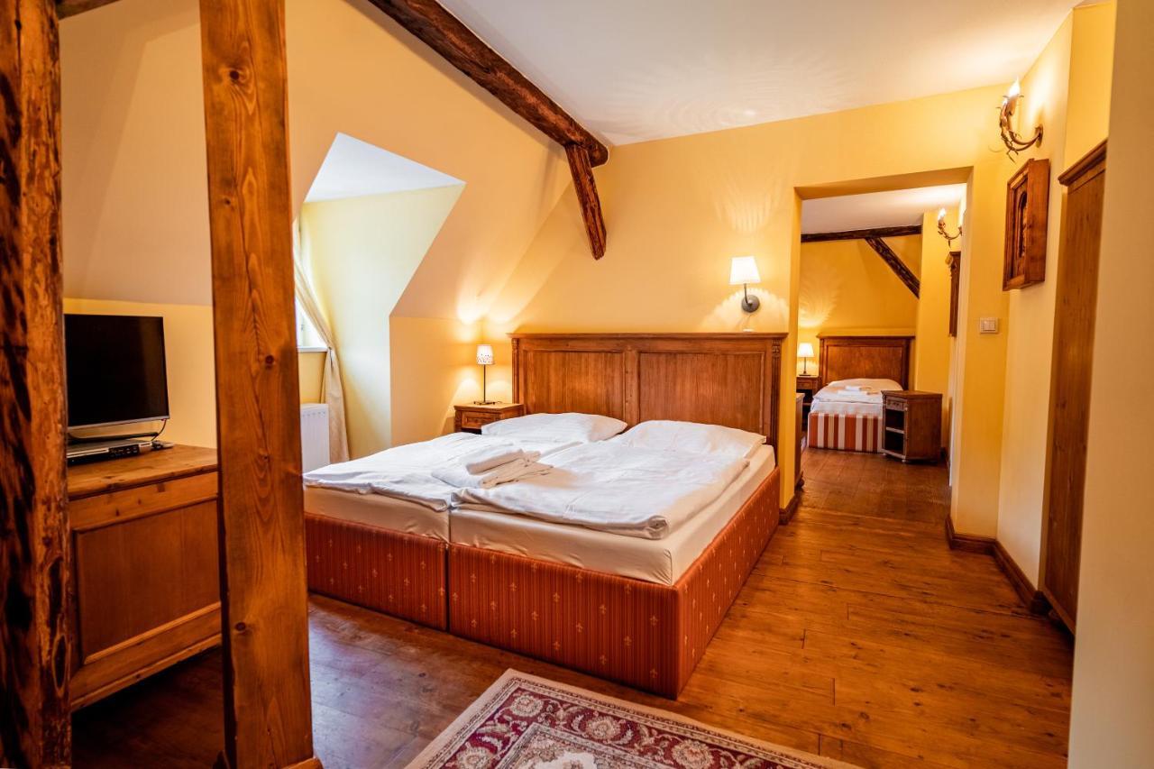 Penzion Cosmopolitan Ii. Banská Štiavnica Екстериор снимка