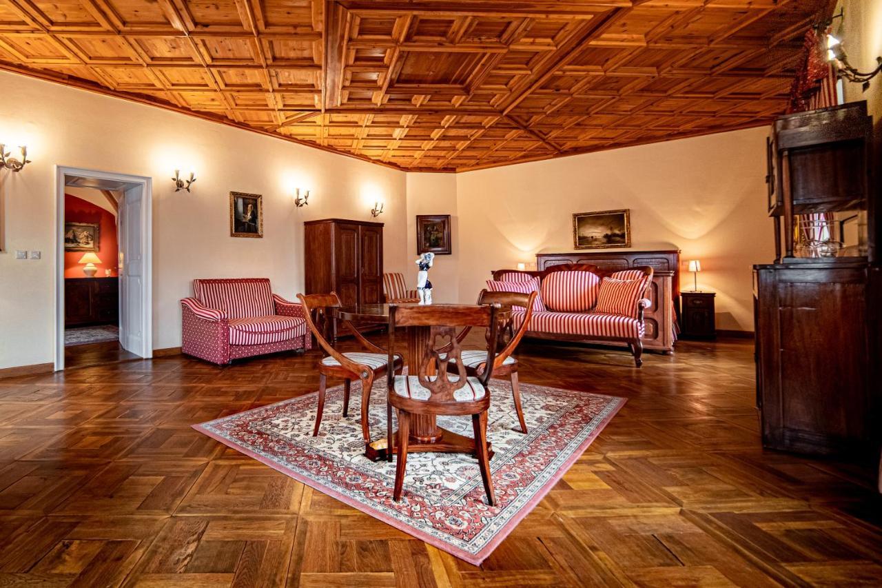 Penzion Cosmopolitan Ii. Banská Štiavnica Екстериор снимка