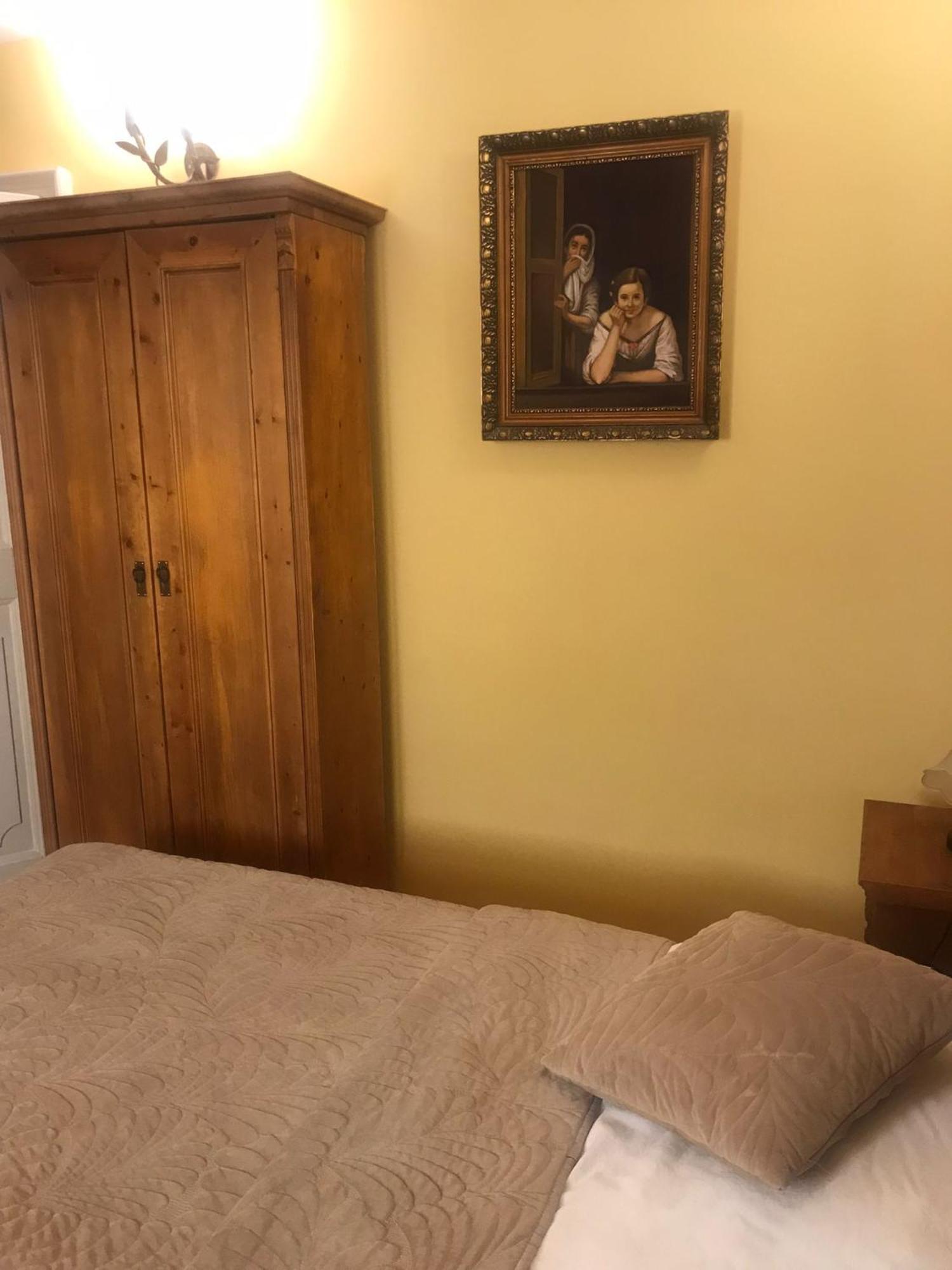 Penzion Cosmopolitan Ii. Banská Štiavnica Стая снимка